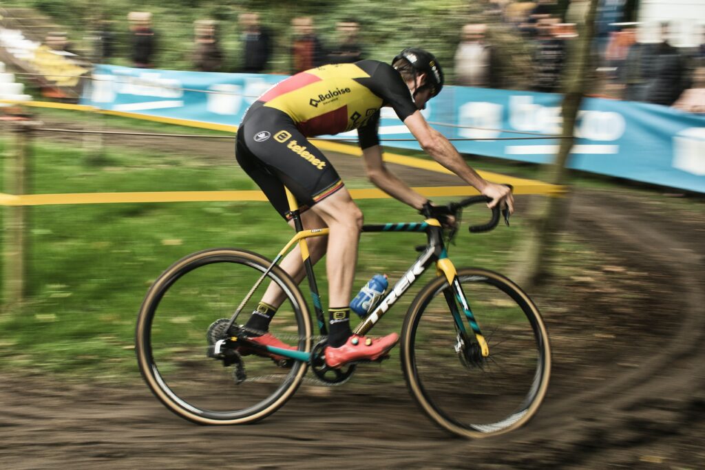 Chaussures Cyclo-Cross : Les Meilleurs Modèles pour la Course Hors-Route chaussure