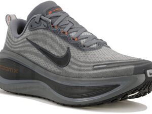 Nike Vomero Plus - HV8150-014