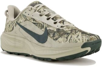 Nike ACG et Wildhorse 10 - comparatif chaussures de trail